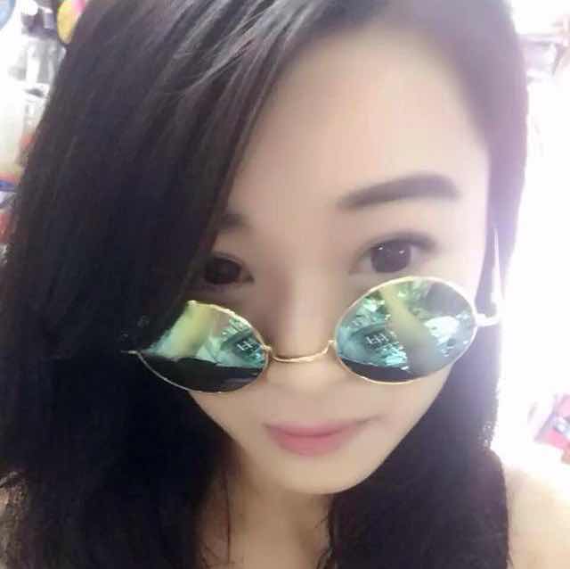 丽娜😊