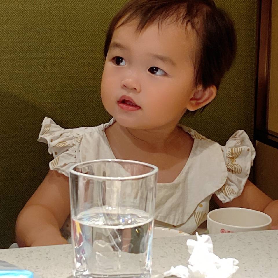 雨中慢步