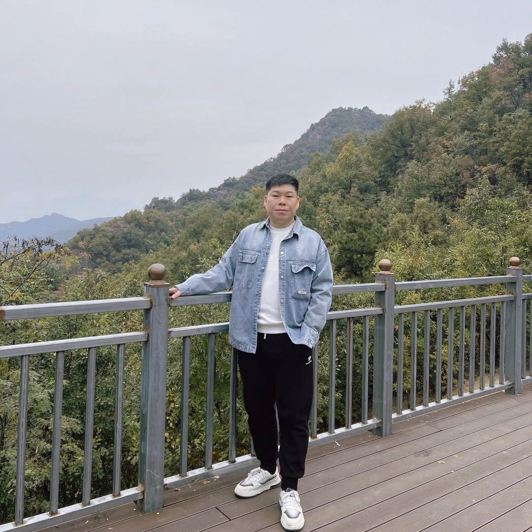 A 👉Me-大鹏