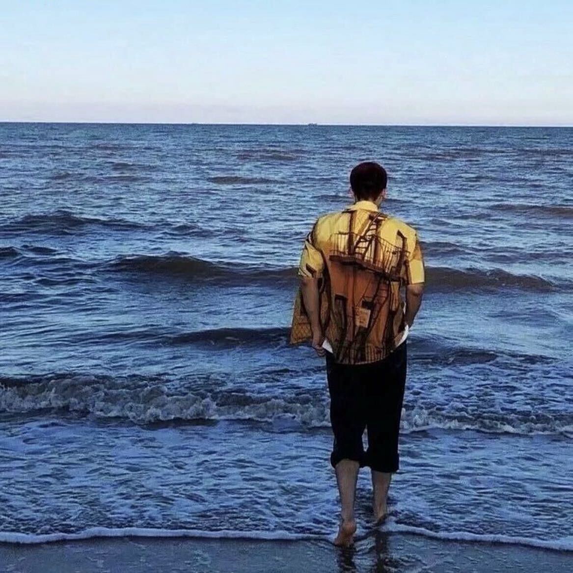 海阔天空_ ོ