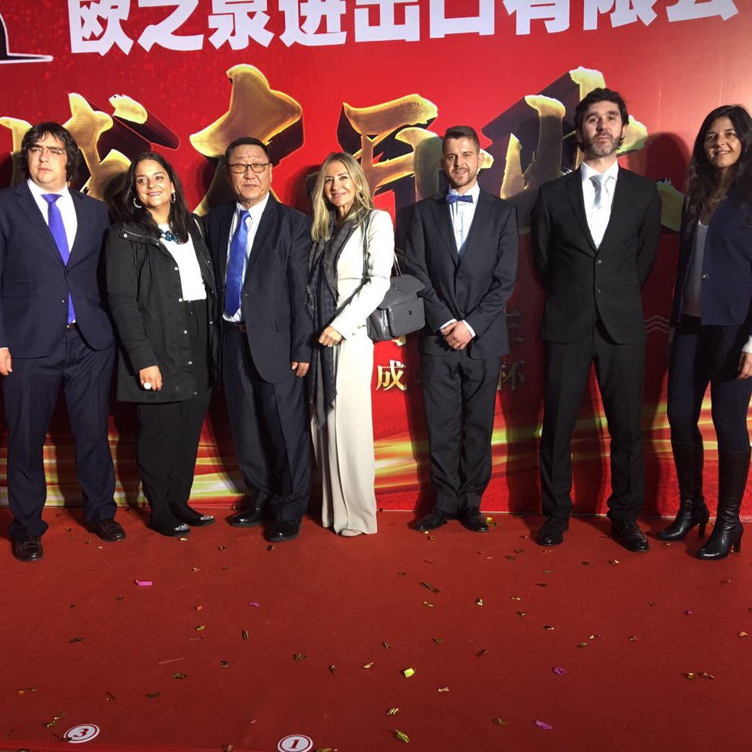 西班牙红酒和橄欖油