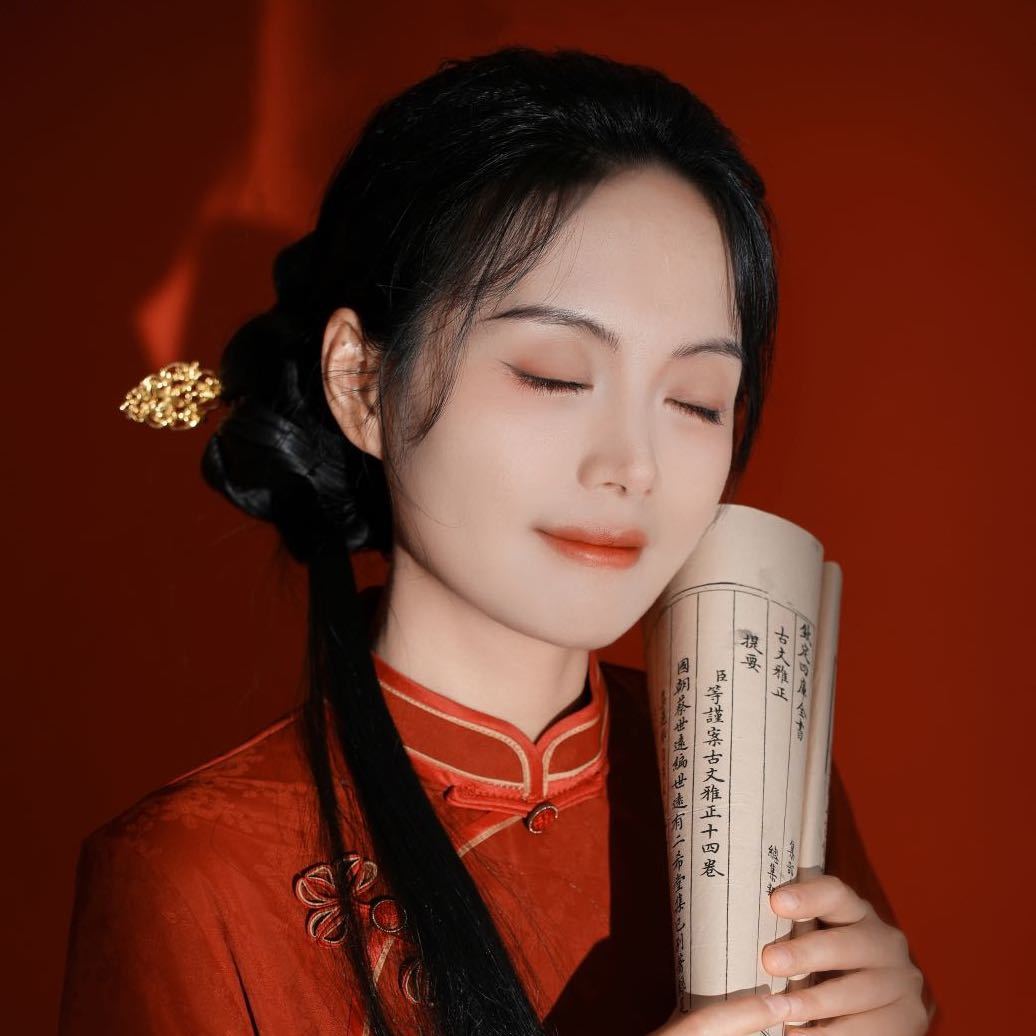 李女侠
