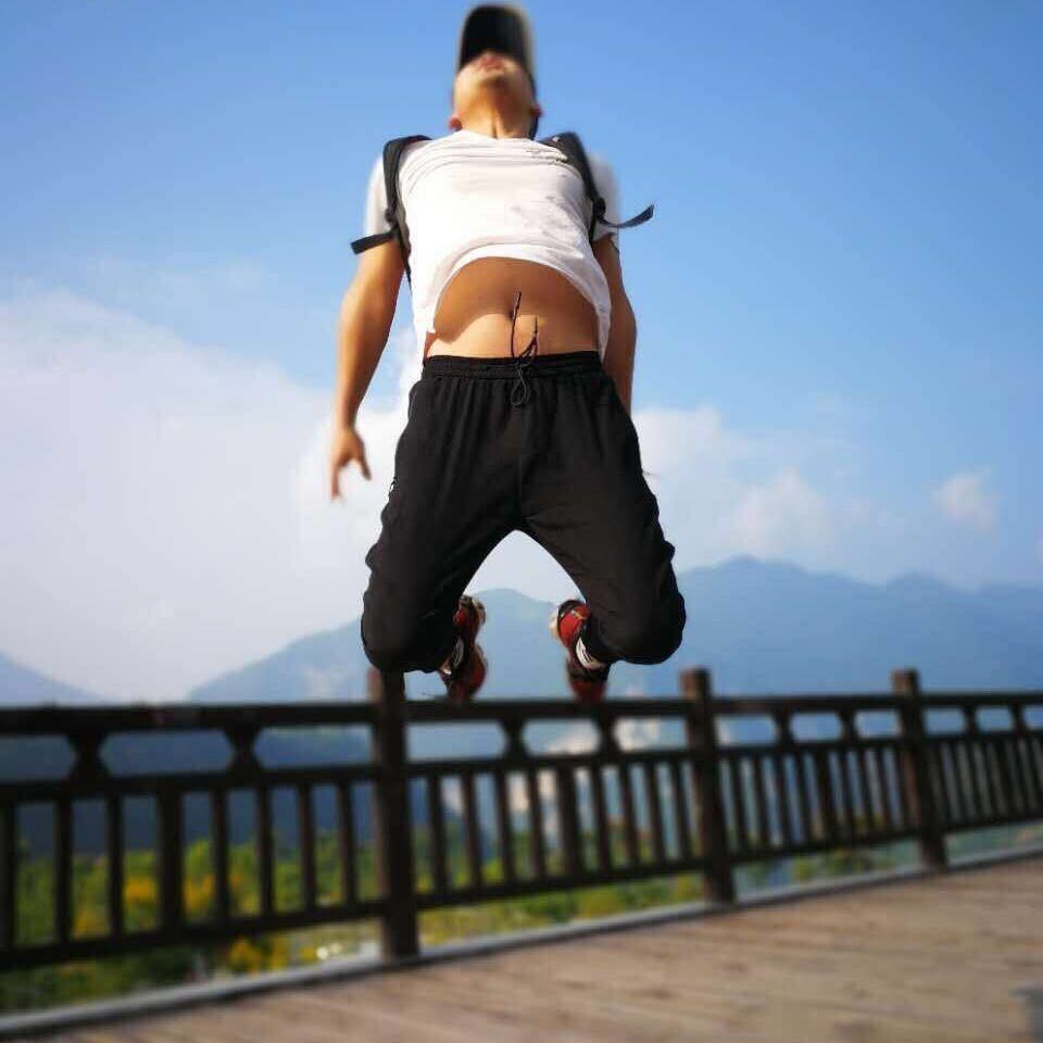 黑色是最高贵的典雅