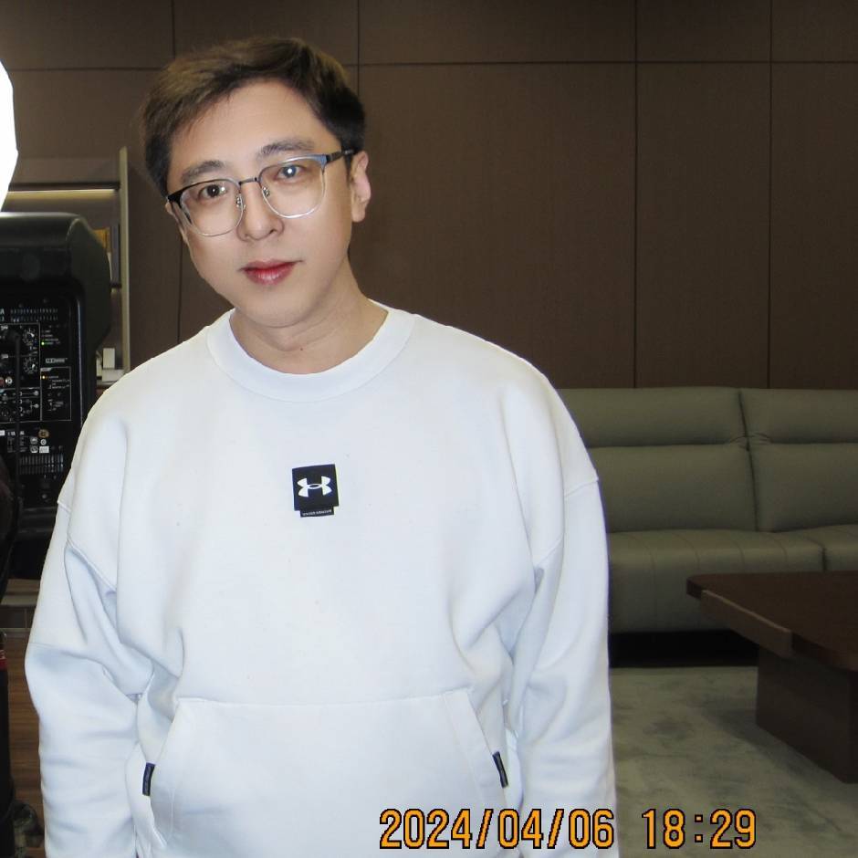 Director老崔