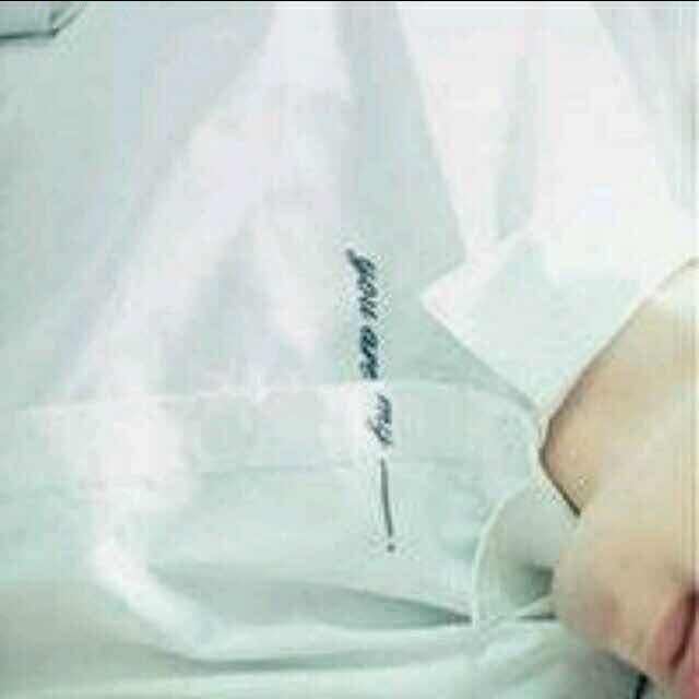 八宝电竞阿周客服 9-24 点