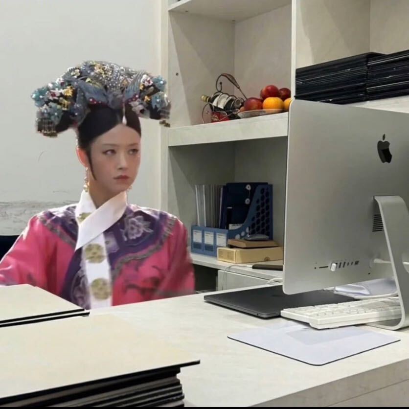 黄金周女士