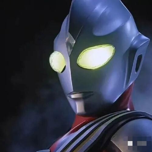 迪迦奥特曼(陈明宇）闭关中