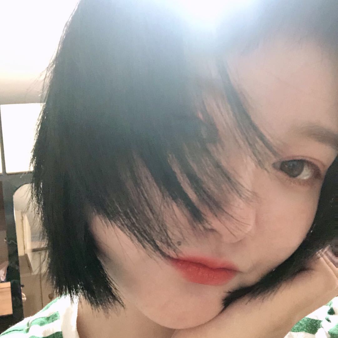 李依遥（8.20）叫我镜子
