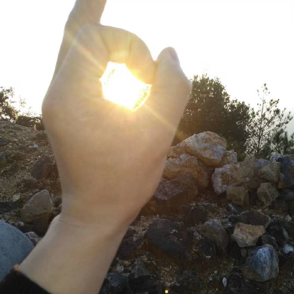 A三班桥内礼盒(罗思维)