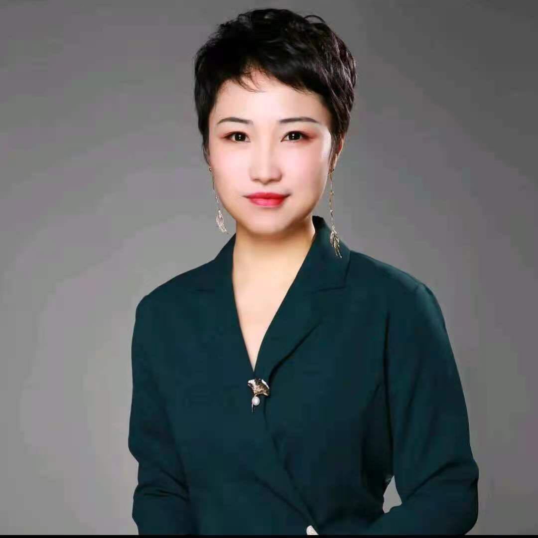 主持人姚遥