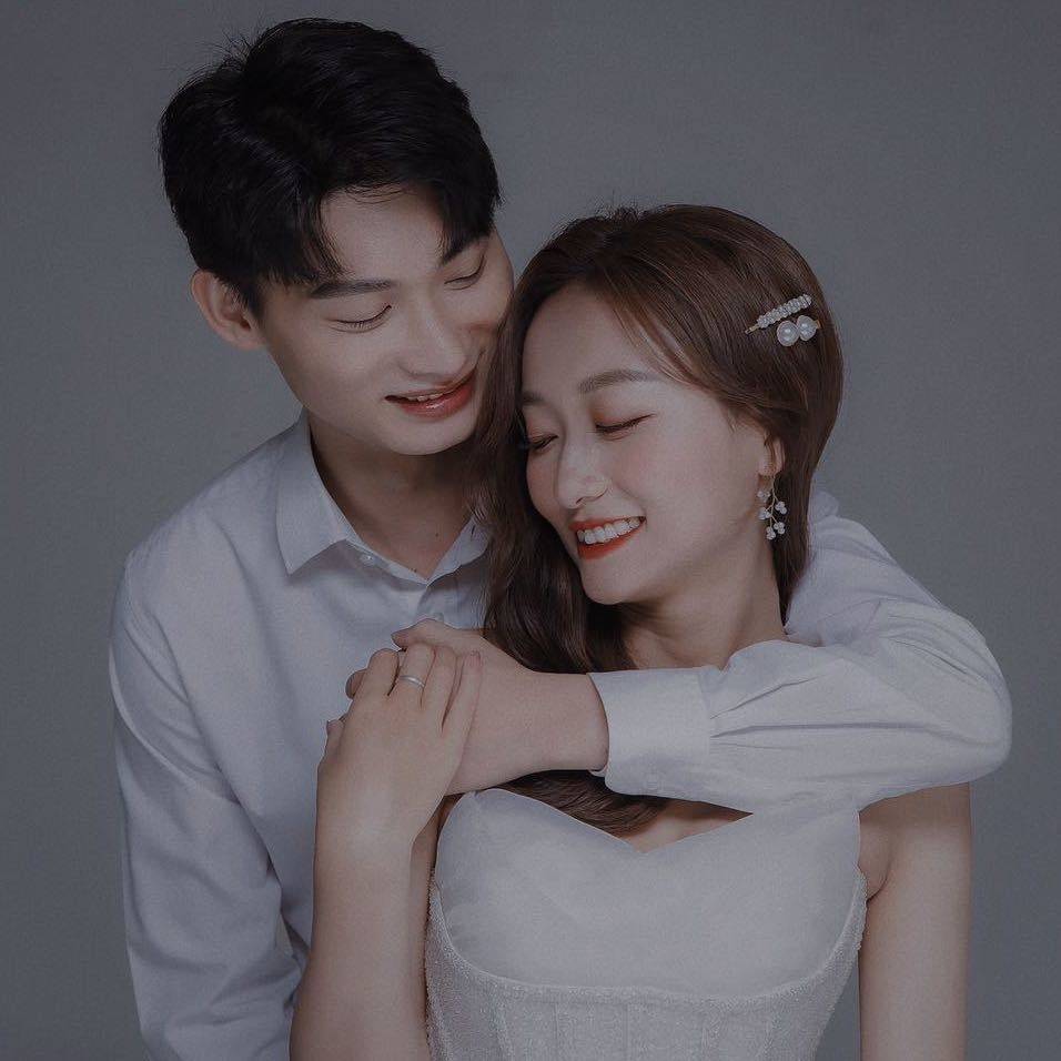 皇阿玛小燕子飞回来了