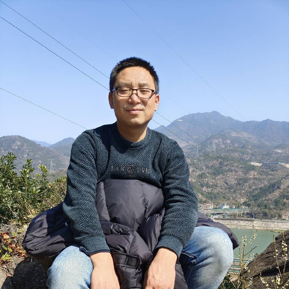 陈刚-爱分享图书的程序员