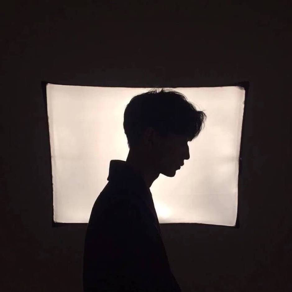 不知（话痨三鸽）