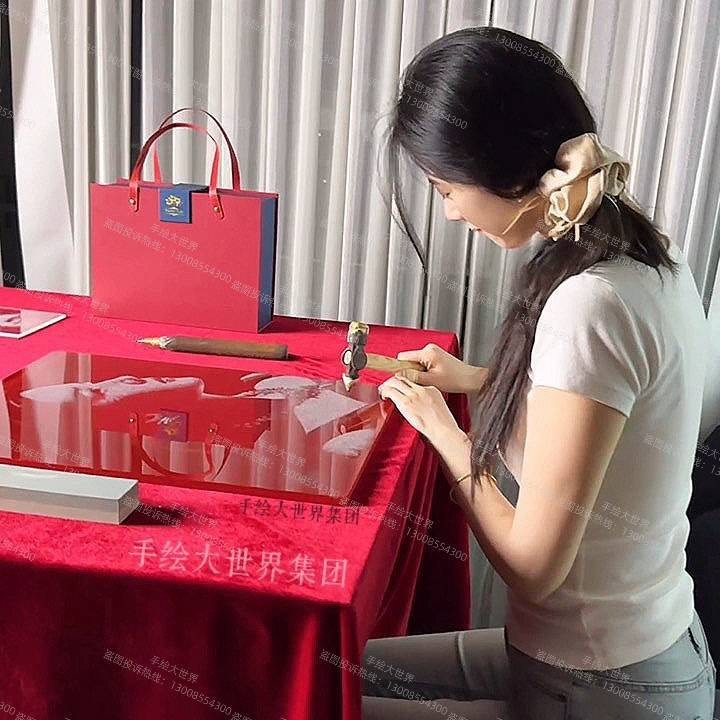 努力画画的泡泡