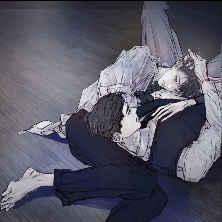 拿着雪碧喝可乐