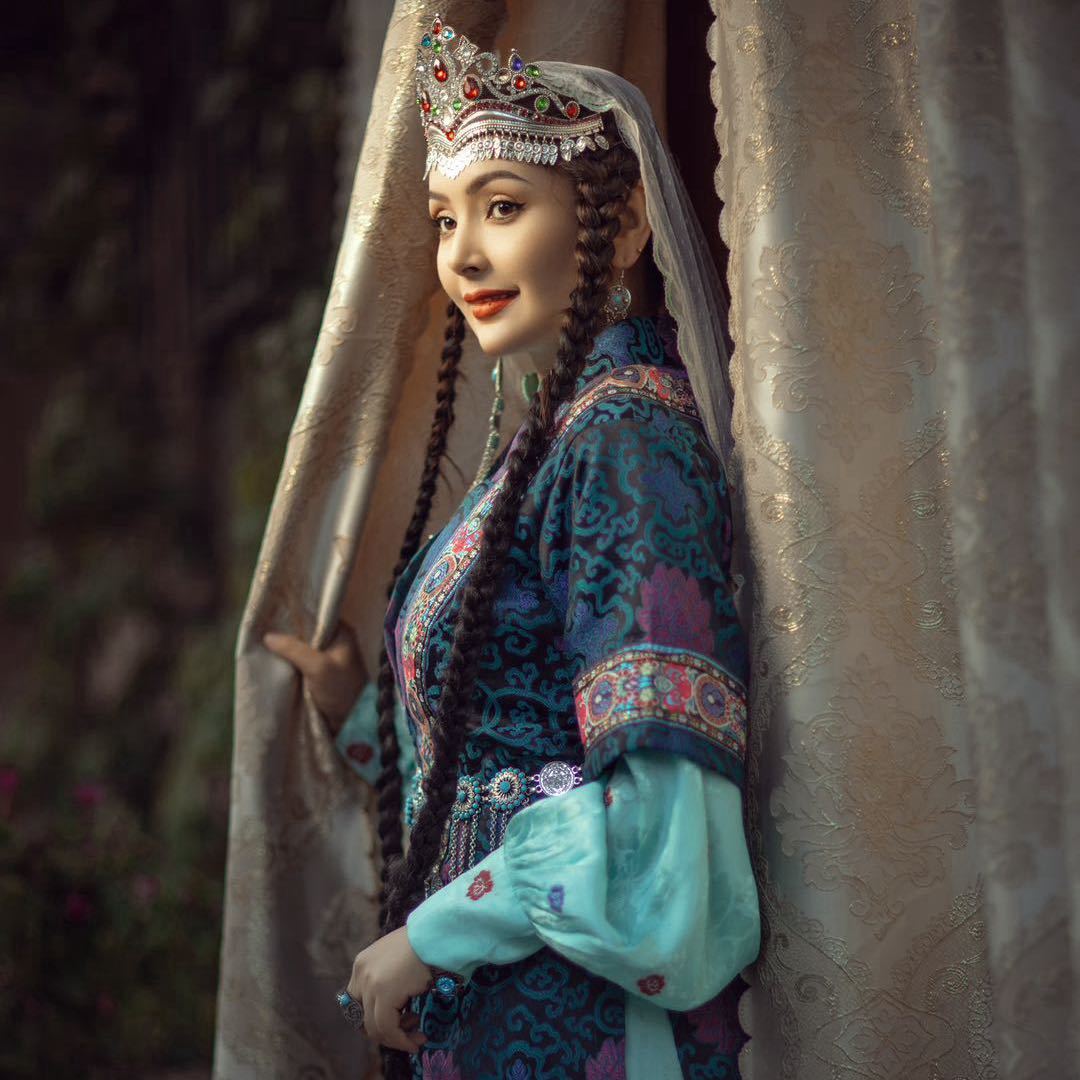 舞蹈老师elminur