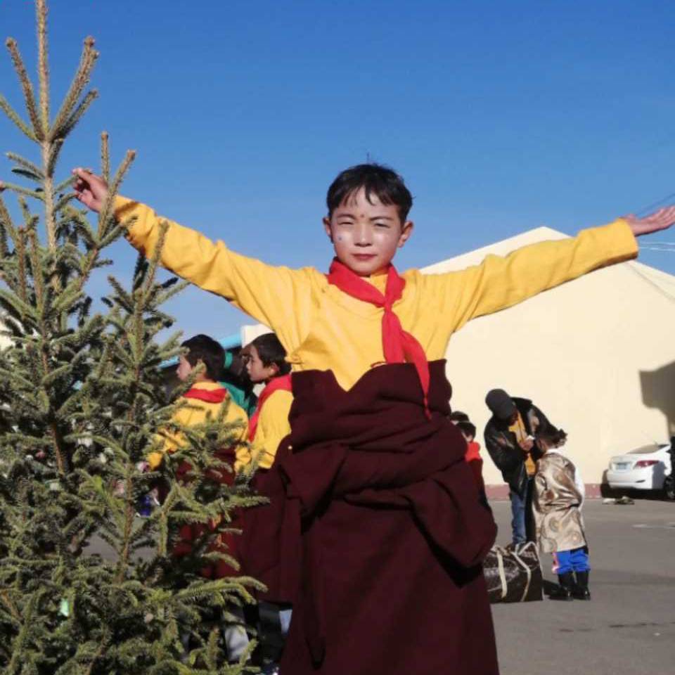 པད་མ་མཚོ་