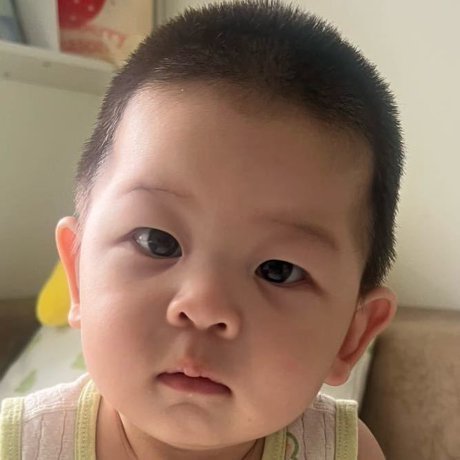 王亮