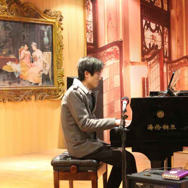 琴歌王子Cai的钢琴谱