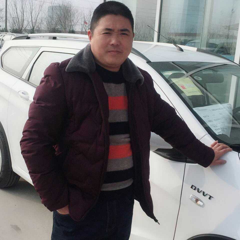 上海徐汇区招募建筑项目指挥人员，要求男女年龄分别在55岁以下和45岁以下，需持有建工体检报告，且对年